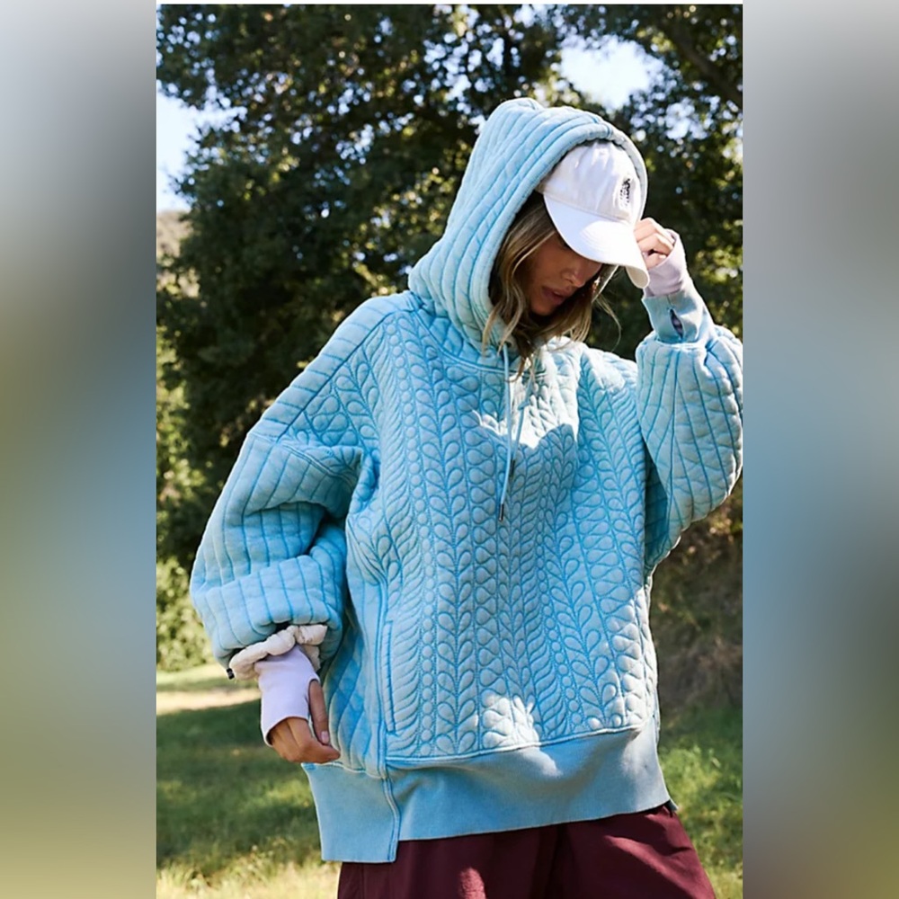 FREE PEOPLE We The Free: Sprint to the finish hoodie. NWOT size Medium - Picture 3 of 6